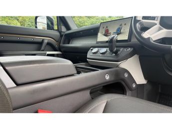 Land Rover Defender 3.0 D250 HSE 90 3dr Auto Diesel Estate