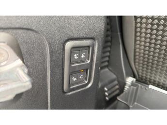 Land Rover Defender 3.0 D250 HSE 90 3dr Auto Diesel Estate