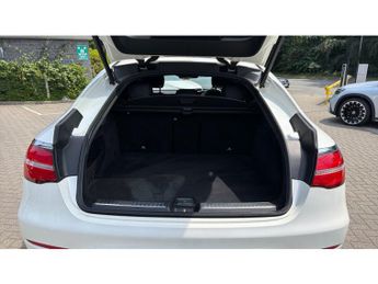 Mercedes-Benz GLC Coupe GLC 250d 4Matic AMG Line Premium 5dr 9G-Tronic Diesel Estate