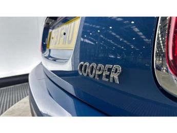 MINI Hatchback 1.5 Cooper Classic Premium 5dr Auto Petrol Hatchback