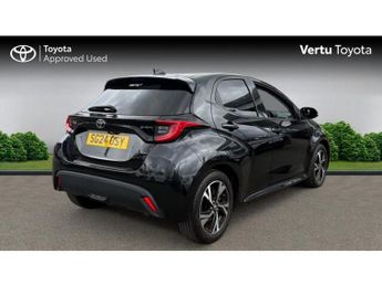 Toyota Yaris 1.5 Hybrid Design 5dr CVT Hybrid Hatchback
