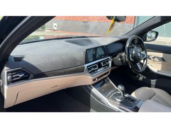BMW 3 Series 320i xDrive M Sport 4dr Step Auto Petrol Saloon
