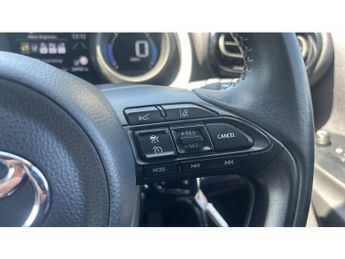 Toyota Yaris 1.5 Hybrid Design 5dr CVT Hybrid Hatchback