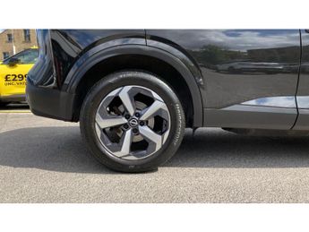 Nissan Qashqai 1.3 DiG-T MH 158 N-Connecta 5dr Xtronic Petrol Hatchback