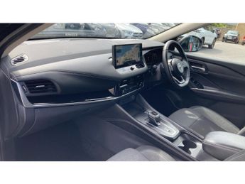 Nissan Qashqai 1.3 DiG-T MH 158 N-Connecta 5dr Xtronic Petrol Hatchback