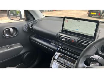 Hyundai INSTER 85kW 02 49kWh 5dr Auto Electric Hatchback