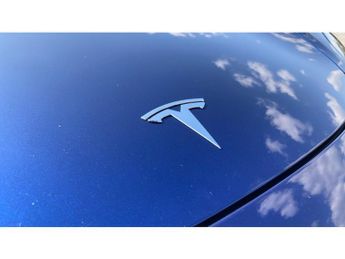 Tesla Model 3 Long Range AWD 4dr Auto Electric Saloon