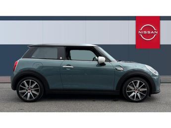 MINI Hatchback 135kW Cooper S Multitone Edition 33kWh 3dr Auto Electric Hatchba
