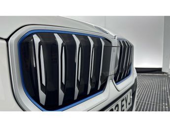 BMW iX1 230kW xDrive30 M Sport 65kWh 5dr Auto Electric Estate