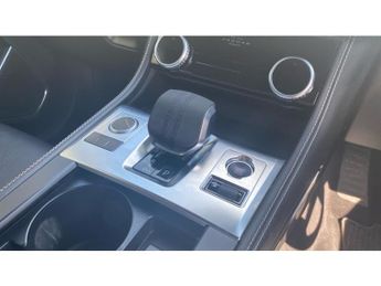 Jaguar F-Pace 2.0 D200 R-Dynamic SE 5dr Auto AWD Diesel Estate