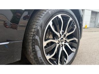 Land Rover Range Rover Sport 3.0 D300 HSE Silver 5dr Auto Diesel Estate