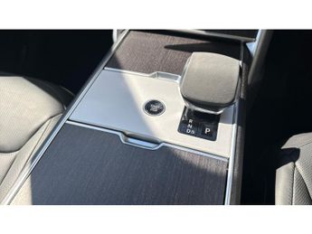 Land Rover Range Rover 3.0 D300 SE 4dr Auto Diesel Estate