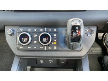 Land Rover Defender 2.0 P400e X-Dynamic SE 110 5dr Auto Estate