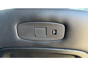 Land Rover Defender 2.0 D240 First Edition 110 5dr Auto Diesel Estate