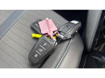 Peugeot 2008 100kW Allure Premium+ 50kWh 5dr Auto Electric Estate