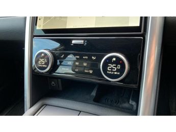 Land Rover Discovery 3.0 D350 Dynamic HSE 5dr Auto Diesel Station Wagon