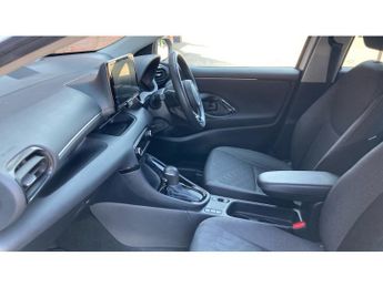 Toyota Yaris 1.5 Hybrid Design 5dr CVT Hybrid Hatchback