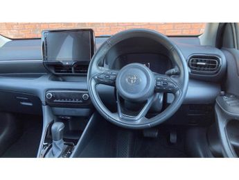 Toyota Yaris 1.5 Hybrid Design 5dr CVT Hybrid Hatchback