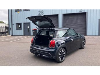 MINI Hatchback 2.0 Cooper S Exclusive 3dr Auto Petrol Hatchback