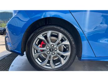 Ford Focus 1.0 EcoBoost Hybrid mHEV 155 ST-Line 5dr Auto Petrol Hatchback