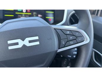 Dacia Spring 27kWh Expression 65 48kW 5dr Auto Electric Hatchback
