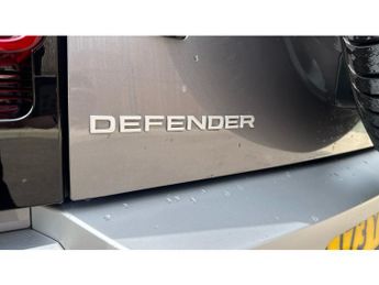 Land Rover Defender 3.0 D250 HSE 110 5dr Auto Diesel Estate