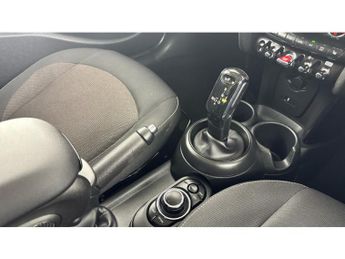 MINI Hatchback 1.5 Cooper Classic Premium 5dr Auto Petrol Hatchback