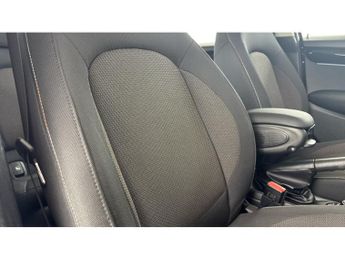 MINI Hatchback 1.5 Cooper Classic Premium 5dr Auto Petrol Hatchback