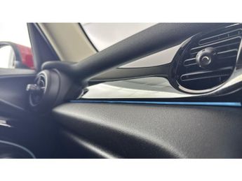 MINI Hatchback 1.5 Cooper Classic Premium 5dr Auto Petrol Hatchback