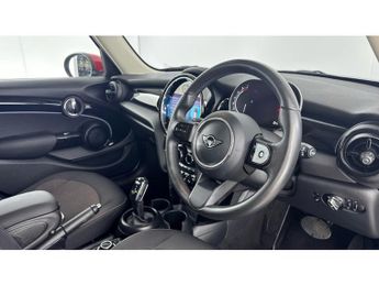 MINI Hatchback 1.5 Cooper Classic Premium 5dr Auto Petrol Hatchback