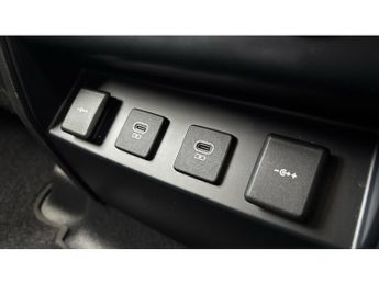 Land Rover Defender 2.0 P400e XS Edition 110 5dr Auto Estate