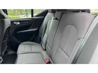 Volvo XC40 2.0 D3 Momentum 5dr Geartronic Diesel Estate
