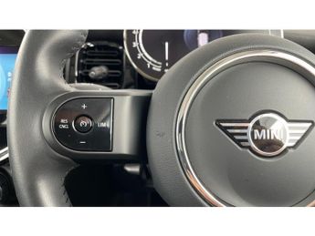 MINI Hatchback 1.5 Cooper Classic 3dr Auto Petrol Hatchback