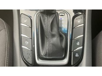 Hyundai IONIQ 1.6 GDi Plug-in Hybrid Premium 5dr DCT Hatchback