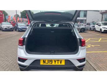 Volkswagen T-Roc 1.5 TSI EVO SE 5dr DSG Petrol Hatchback