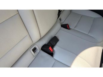 Mercedes-Benz GLA 200d SE Executive 5dr Auto Diesel Hatchback
