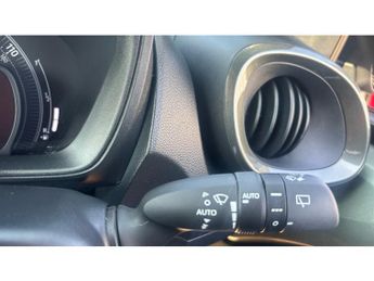Toyota Aygo X 1.0 VVT-i Edge 5dr Auto Petrol Hatchback