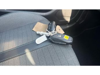 Peugeot 208 100kW Allure Premium 50kWh 5dr Auto Electric Hatchback