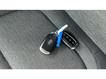 Hyundai KONA 150kW Premium 64kWh 5dr Auto Electric Hatchback