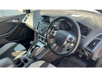 Ford Focus 1.0 125 EcoBoost Zetec Navigator 5dr Petrol Hatchback
