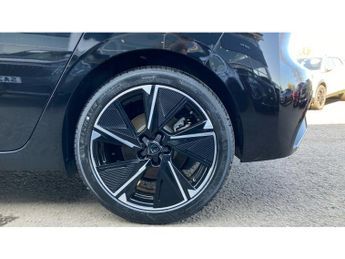 Peugeot 308 115kW GT 54kWh 5dr Auto Electric Hatchback