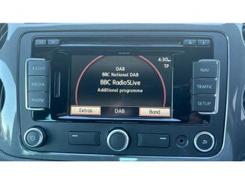 Volkswagen Tiguan 2.0 TDi BlueMotion Tech R-Line 177 5dr DSG Diesel Estate