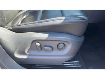 Volkswagen Tiguan 2.0 TDi BlueMotion Tech R-Line 177 5dr DSG Diesel Estate