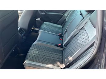 Volkswagen Tiguan 2.0 TDI R-Line 5dr DSG Diesel Estate