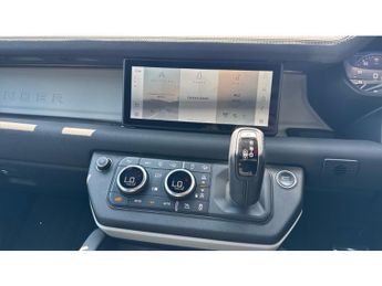 Land Rover Defender 3.0 D300 SE 110 5dr Auto Diesel Estate
