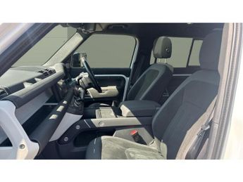 Land Rover Defender 3.0 D300 SE 110 5dr Auto Diesel Estate