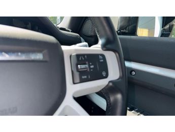 Land Rover Defender 3.0 D300 SE 110 5dr Auto Diesel Estate