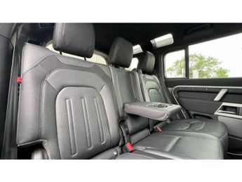 Land Rover Defender 3.0 D250 X-Dynamic SE 110 5dr Auto Diesel Estate