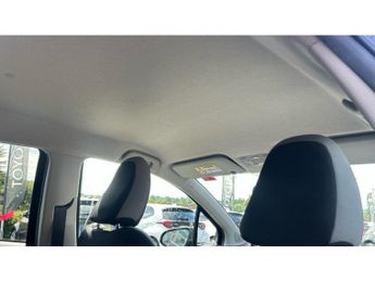 Toyota Yaris 1.5 Hybrid Y20 5dr CVT [Bi-tone/Nav] Hybrid Hatchback