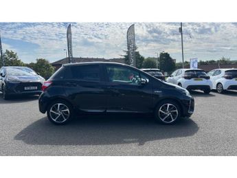 Toyota Yaris 1.5 Hybrid Y20 5dr CVT [Bi-tone/Nav] Hybrid Hatchback